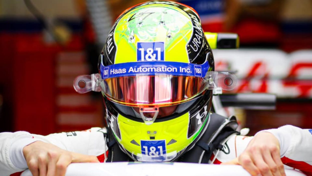 Beim Bahrain-Test ist Mick Schumacher rasch zum Zuschauen verdammt.