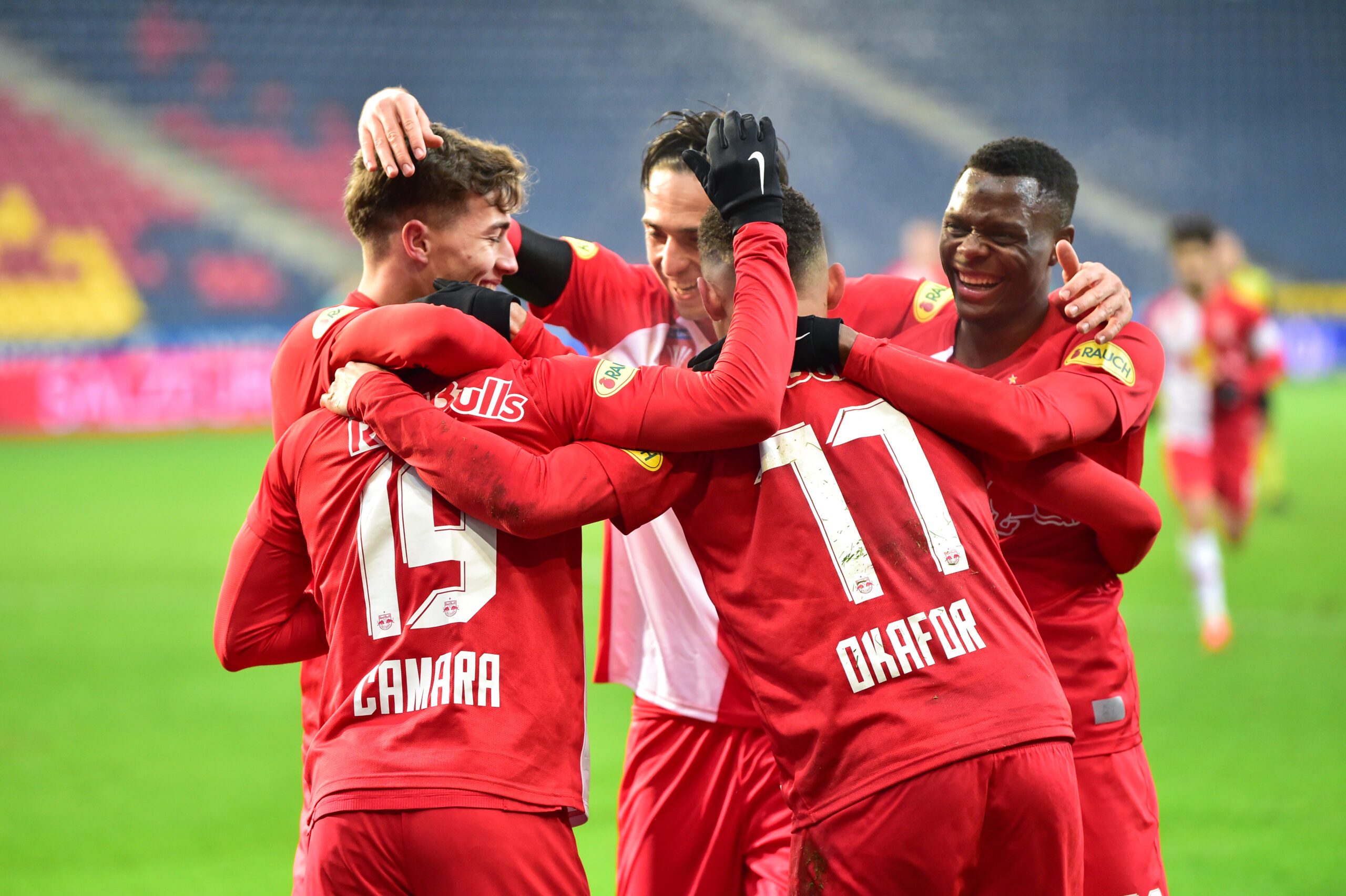 Fußball Salzburg für Rapid im Cup mal wieder eine Nummer zu groß