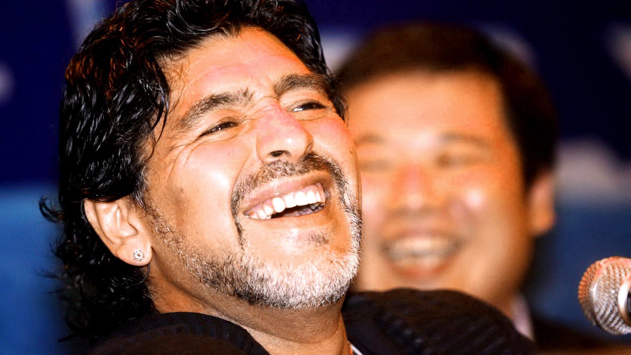 GEPA-07111033028 - DONGGUAN,CHINA,07.NOV.10 - FUSSBALL - Diego Maradona in China, Charity Fussballmatch, Pressekonferenz. Bild zeigt Diego Maradona. Foto: GEPA pictures/ Osports