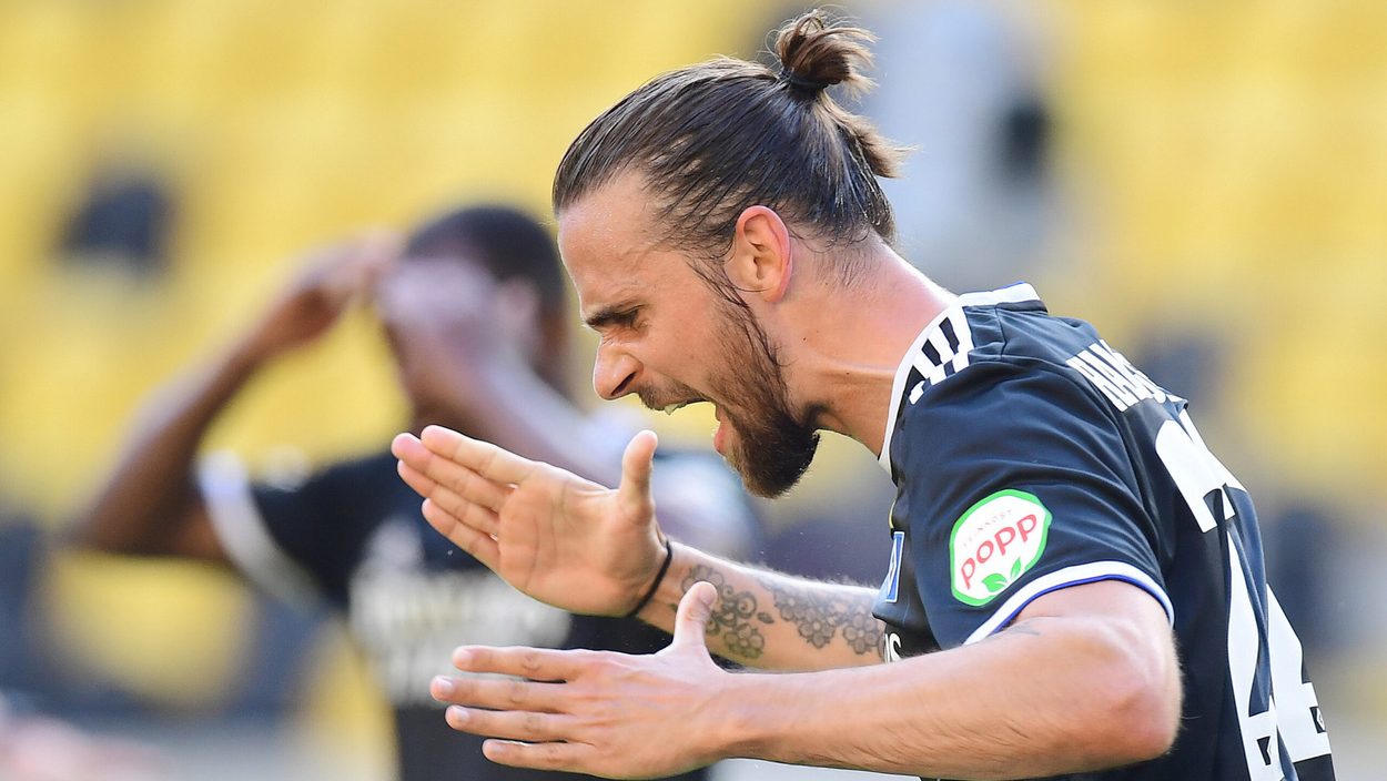 DRESDEN,GERMANY,12.JUN.20 - SOCCER - 2. DFL, 2. Deutsche Bundesliga, SG Dynamo Dresden vs Hamburger SV. Image shows Martin Harnik (HSV). Photo: GEPA pictures/ Tim Groothuis/ Witters/ POOL via Witters - ATTENTION - COPYRIGHT FOR AUSTRIAN CLIENTS ONLY - DFL regulations prohibit any use of photographs as image sequences and/or quasi-video - Editorial Use ONLY