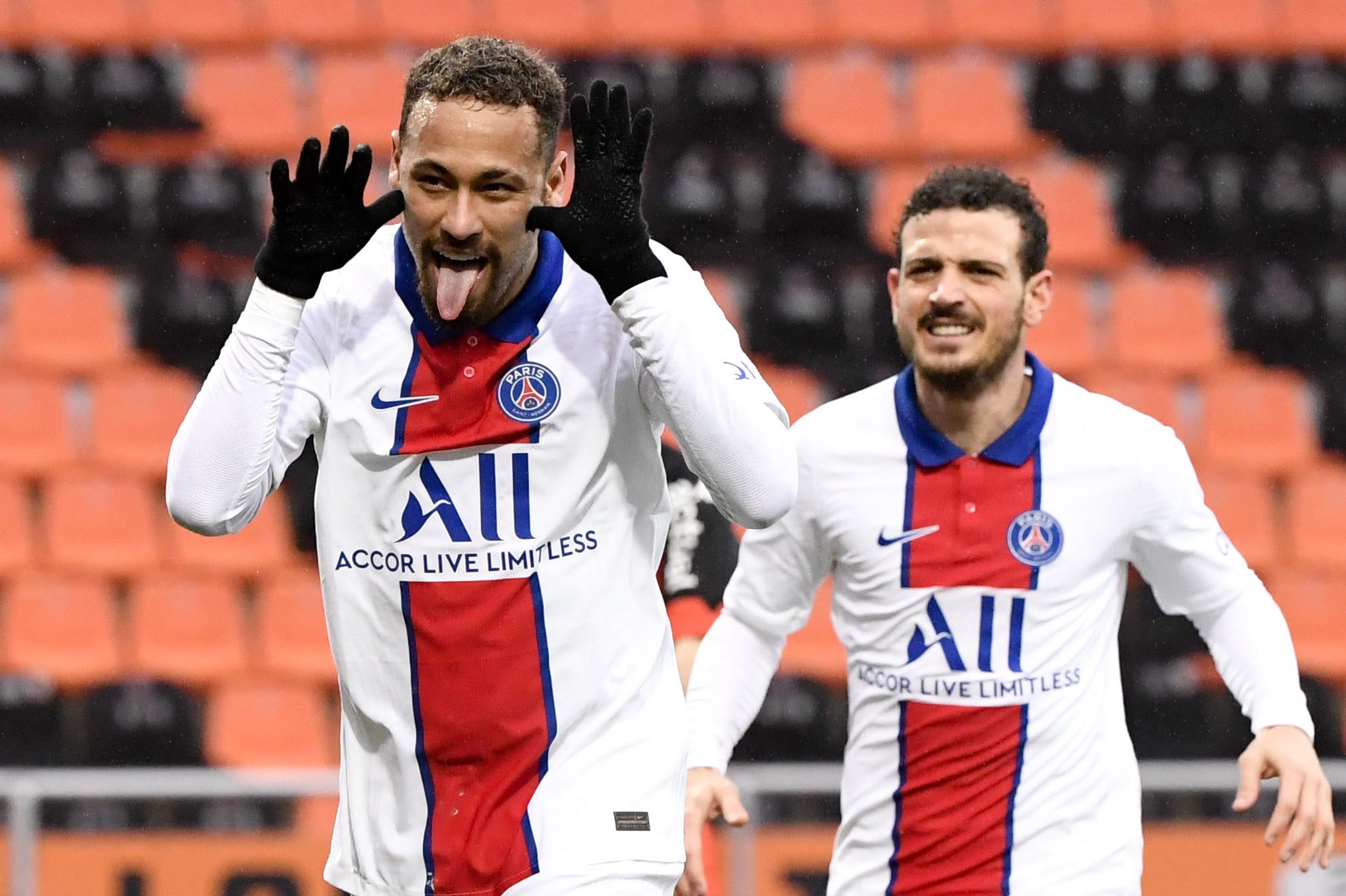 LORIENT,FRANCE,31.JAN.21 - SOCCER - Ligue 1, FC Lorient vs Paris Saint-Germain. Image shows the rejoicing of Neymar (PSG).
