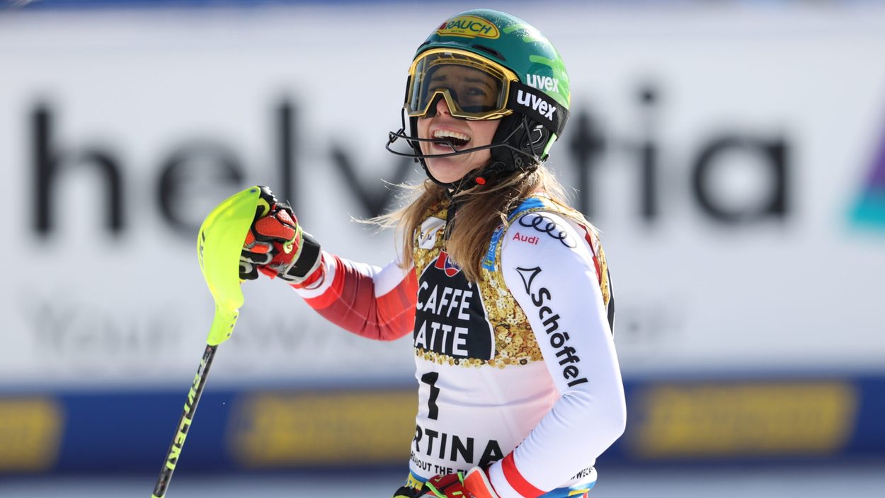 CORTINA D AMPEZZO,ITALY,20.FEB.21 - ALPINE SKIING - FIS Alpine World Ski Championships, slalom, ladies. Image shows the rejoicing of Katharina Liensberger (AUT).