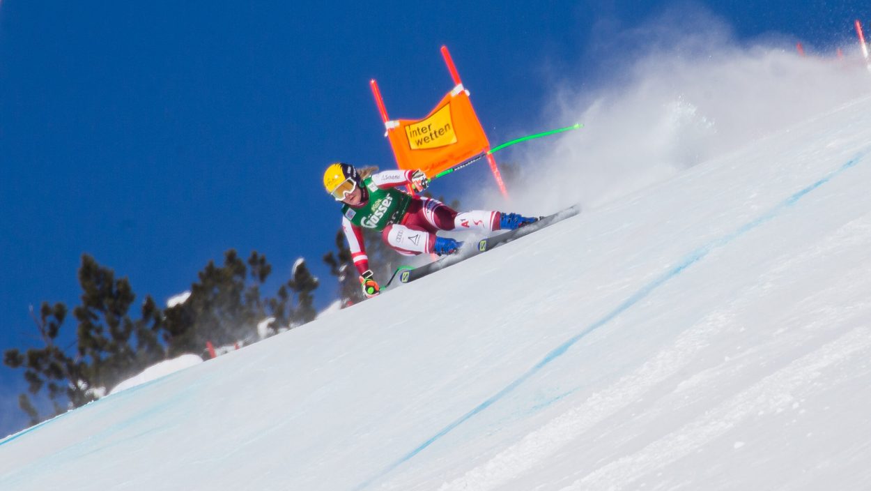 SANKT ANTON,AUSTRIA,07.JAN.21 - ALPINE SKIING - FIS World Cup, downhill, training, ladies. Image shows Tamara Tippler (AUT).