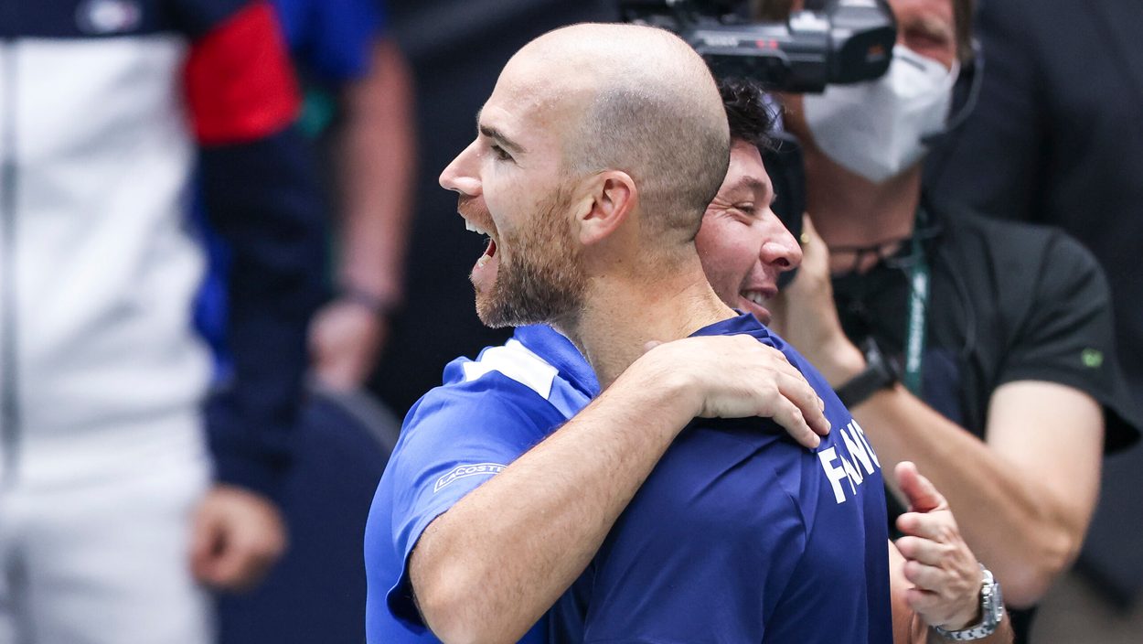 INNSBRUCK,AUSTRIA,25.NOV.21 - TENNIS - ITF Davis Cup Finals 2021, France vs Czech Republic. Image shows the rejoicing of the Sebastien Grosjean and Adrian Mannarino (FRA).