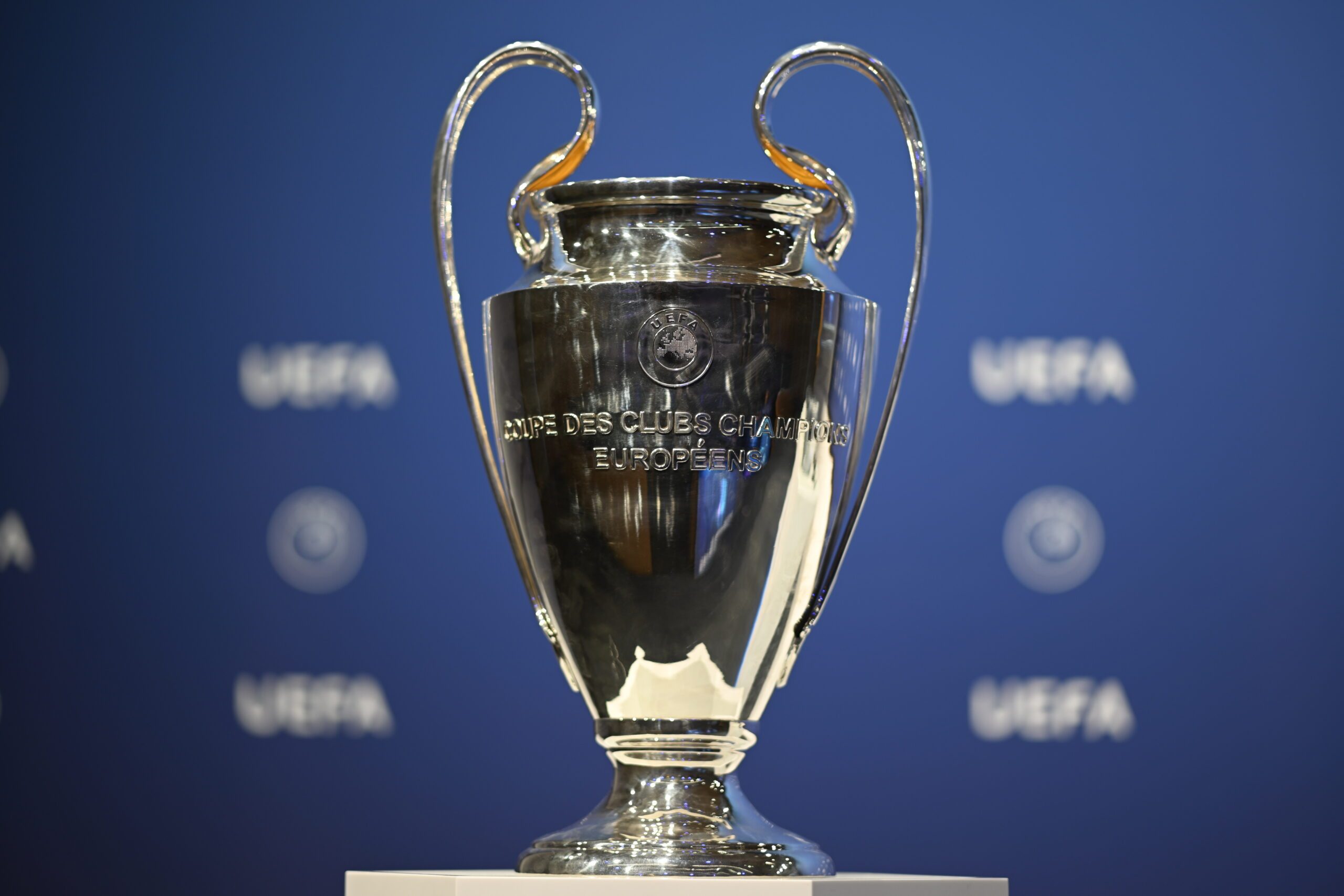 UEFA Champions und Europa League Die Auslosungen im Livestream